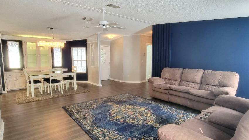 417 Osprey Place a Lake Wales, FL Mobile or Manufactured Home for Sale